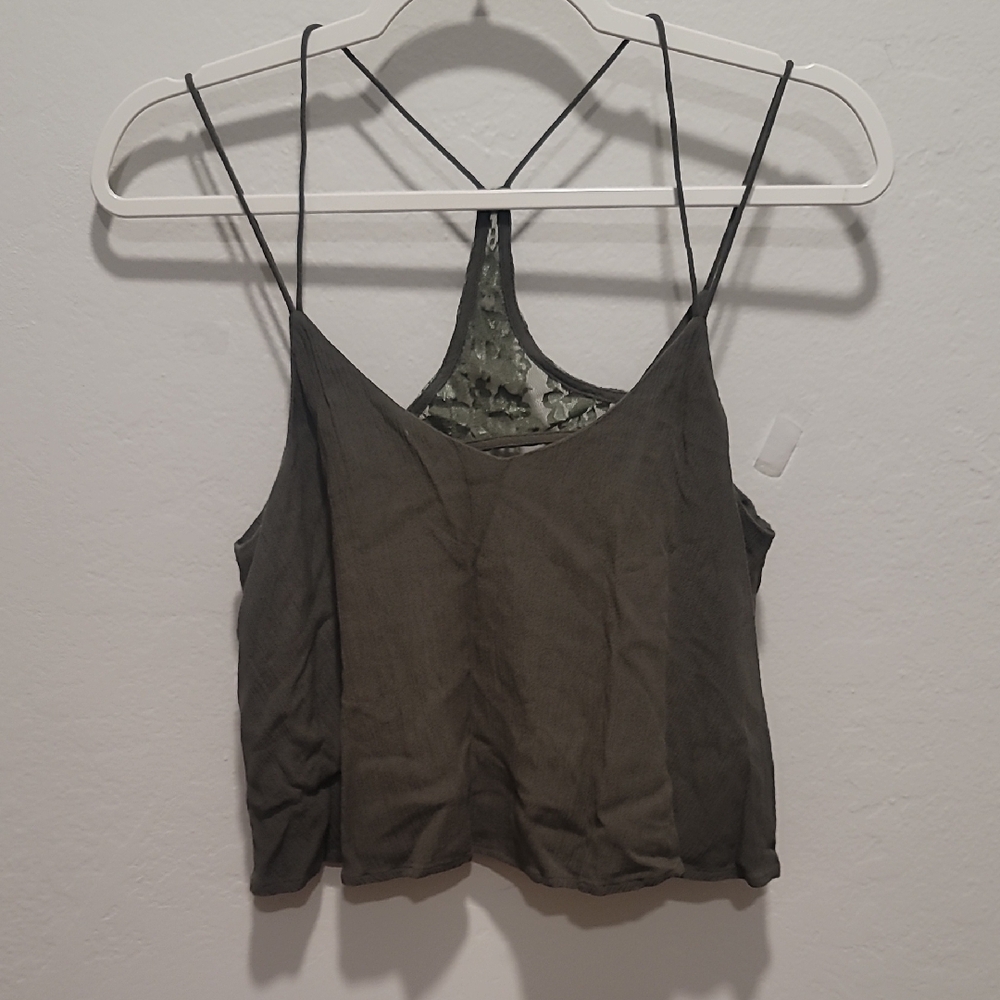 Modish Vibez Boutique Green Sleeveless Crop Camisole